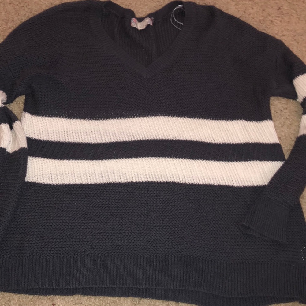 knit sweater